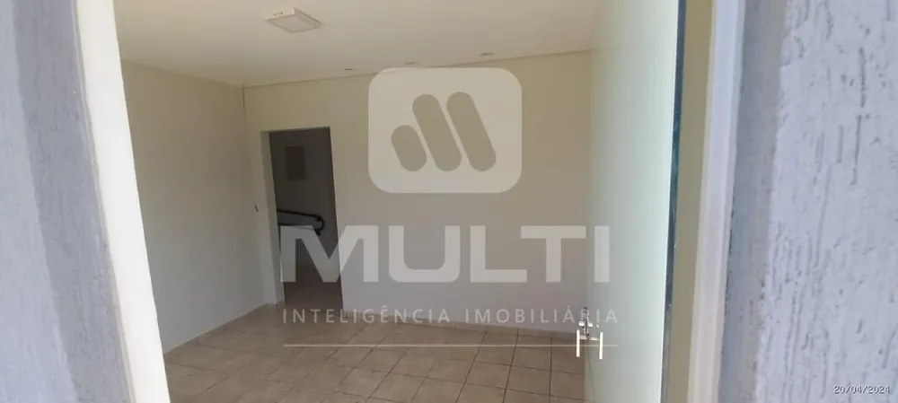 Casa, 1 quarto, 130 m² - Foto 2