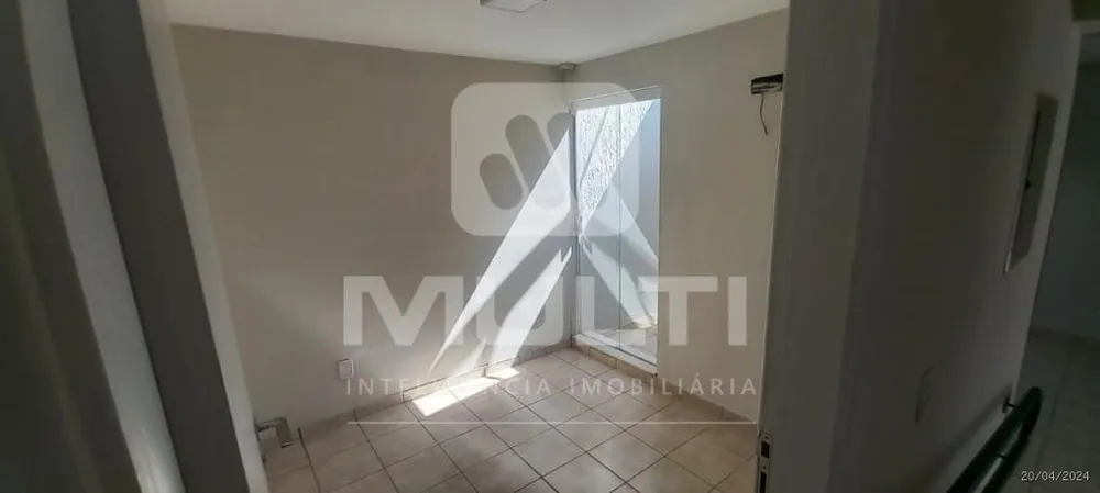 Casa, 1 quarto, 130 m² - Foto 3