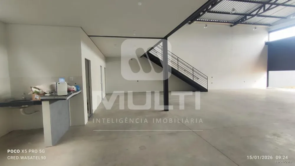 Casa, 1 quarto, 330 m² - Foto 4