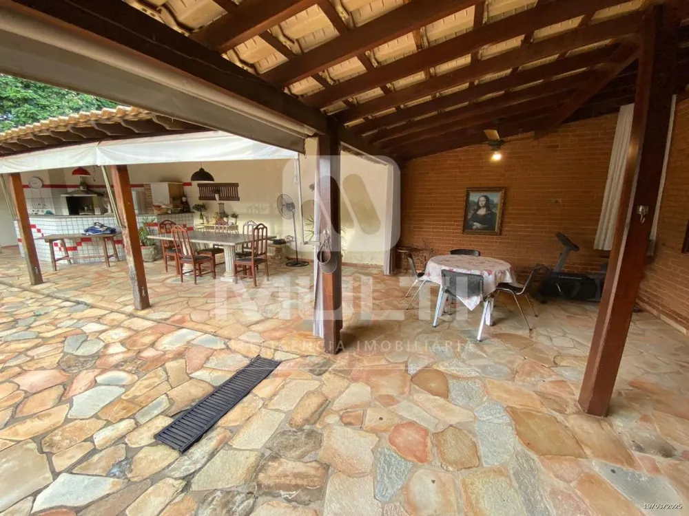 Casa, 3 quartos, 240 m² - Foto 9