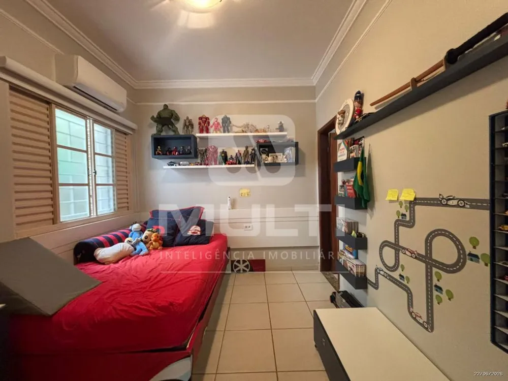 Casa, 3 quartos, 219 m² - Foto 5