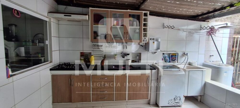 Casa, 5 quartos, 130 m² - Foto 2