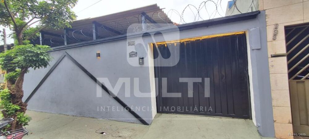 Casa, 5 quartos, 130 m² - Foto 3