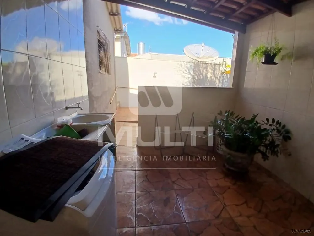 Casa, 3 quartos, 164 m² - Foto 11