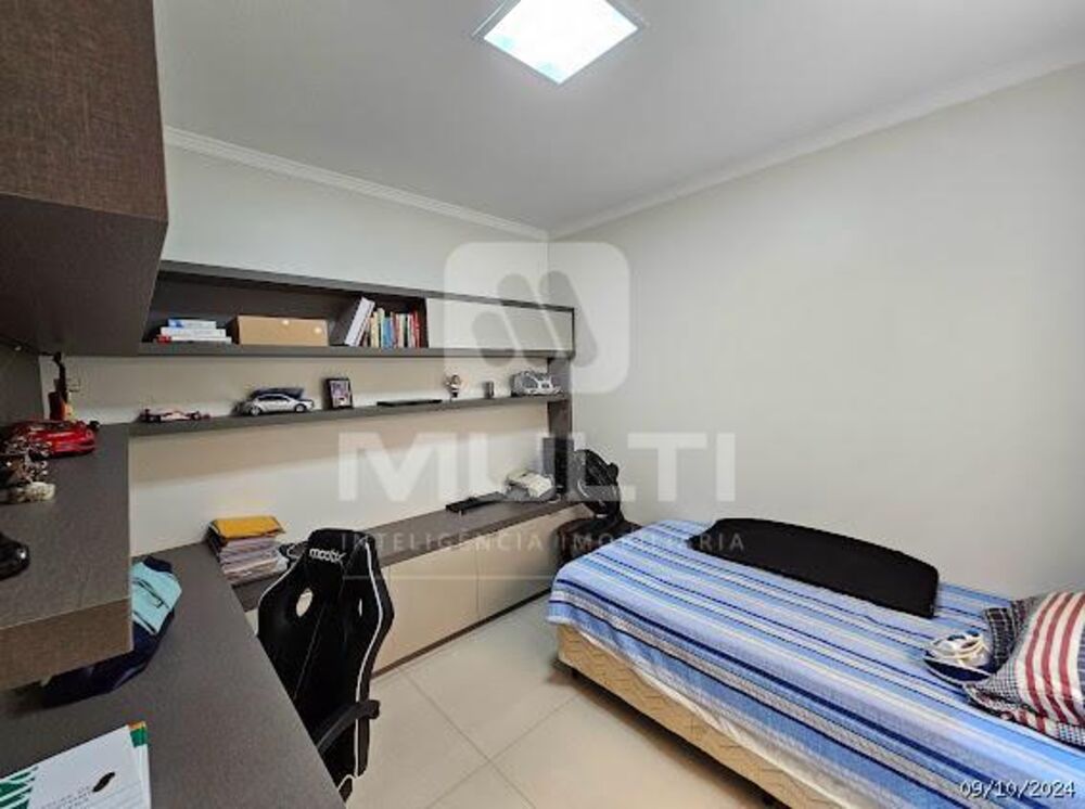 Casa, 3 quartos, 230 m² - Foto 11