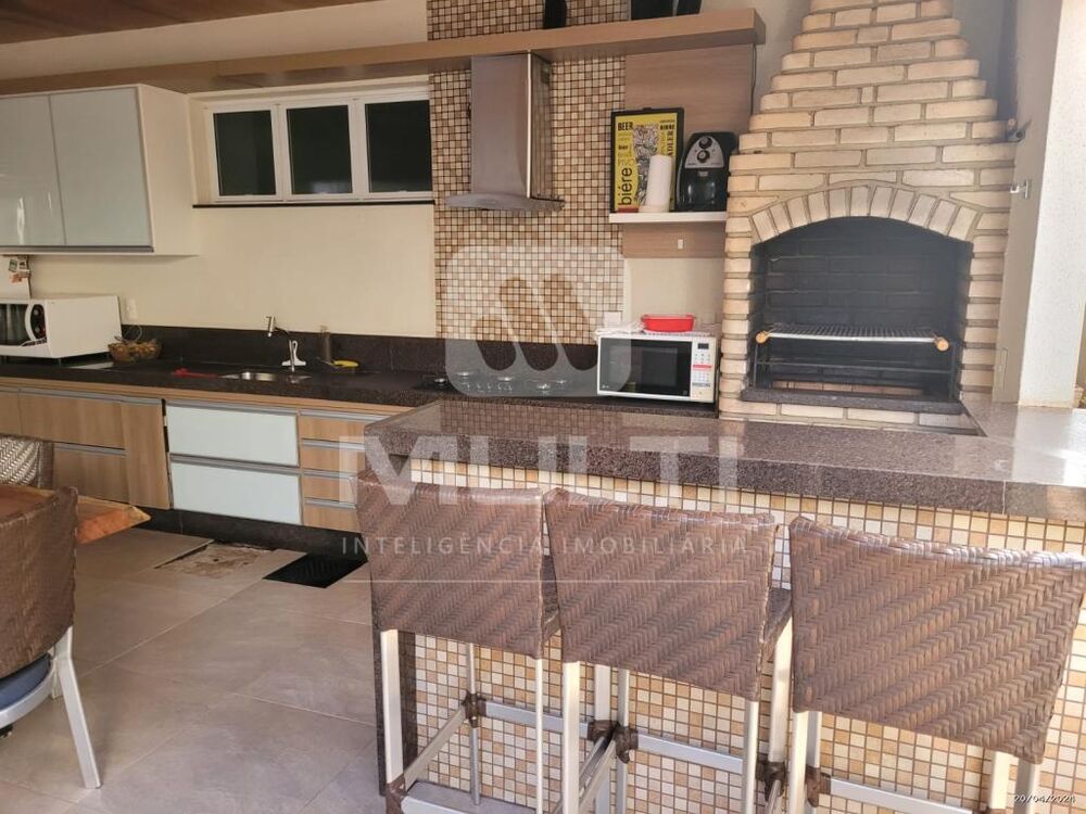 Casa, 4 quartos, 235 m² - Foto 5