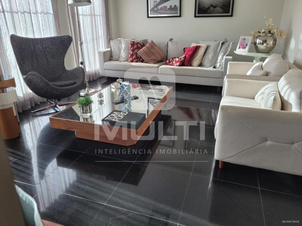 Casa, 4 quartos, 235 m² - Foto 3