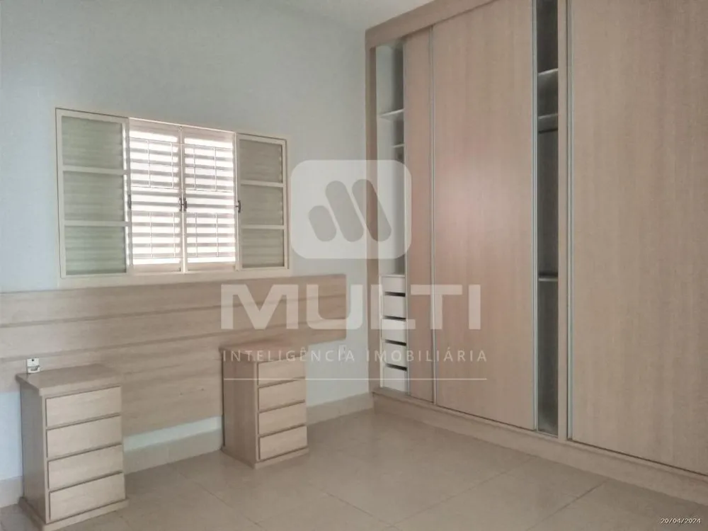 Casa, 3 quartos, 160 m² - Foto 3