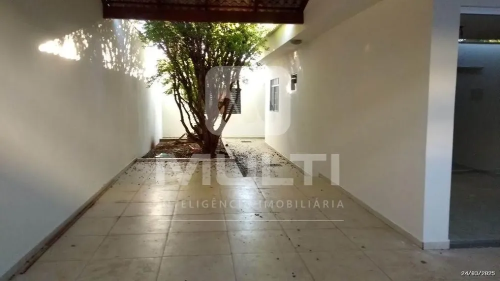 Casa, 5 quartos, 240 m² - Foto 11