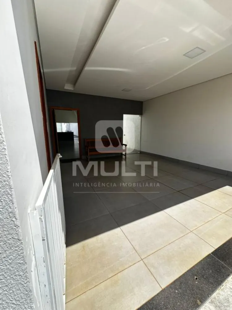 Casa, 3 quartos, 200 m² - Foto 2