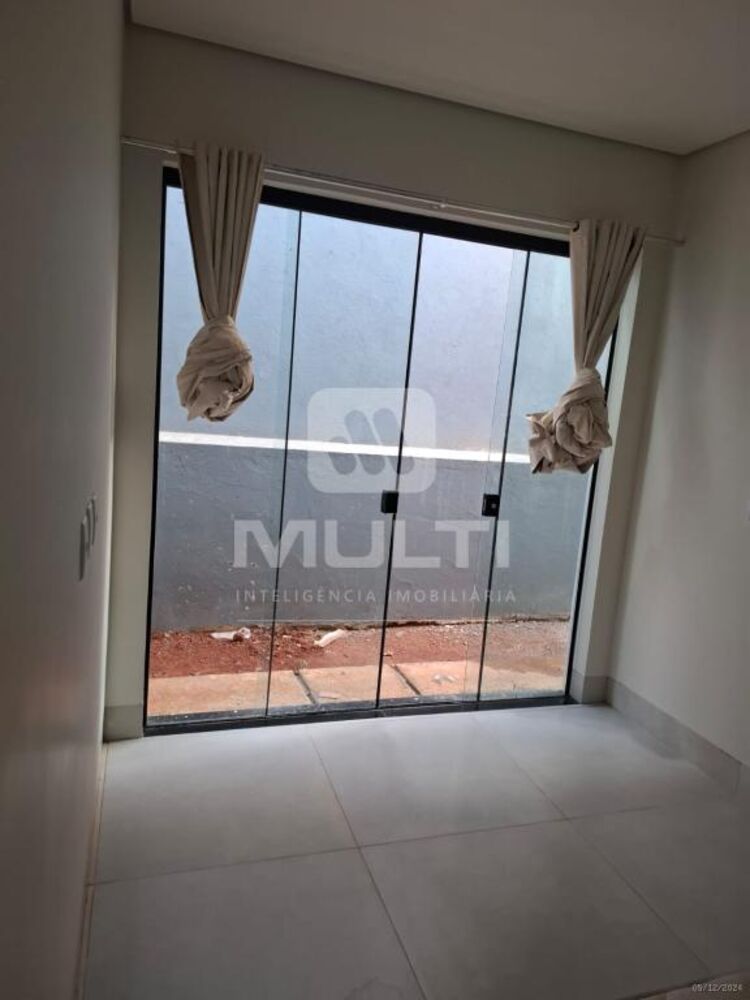 Casa, 3 quartos, 130 m² - Foto 1