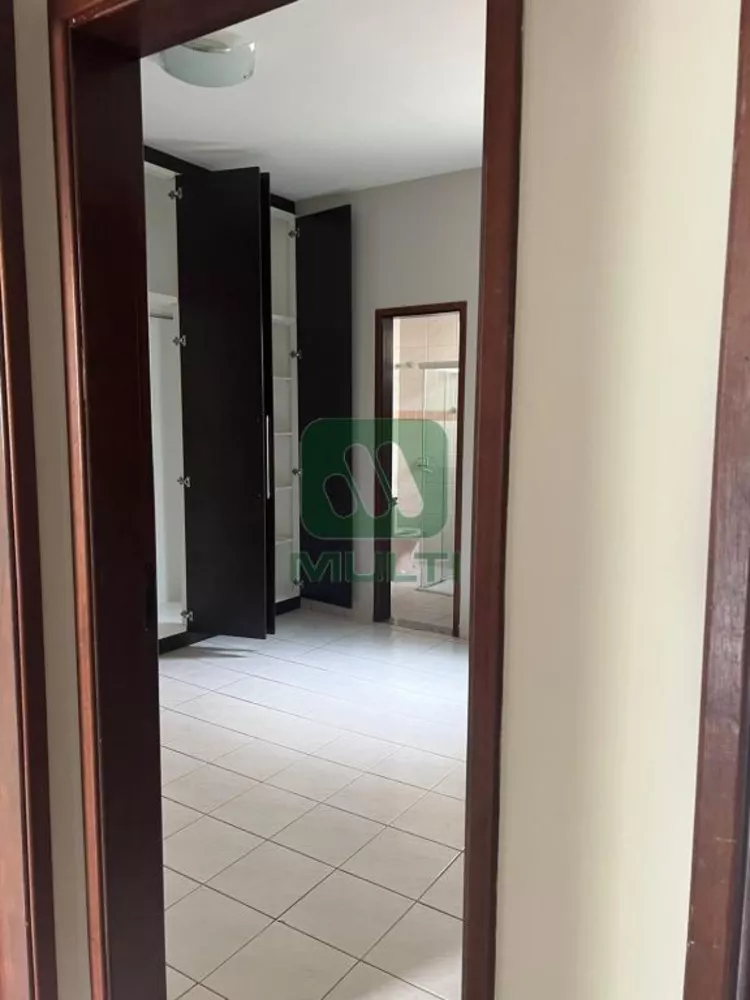 Apartamento à venda com 3 quartos, 110m² - Foto 8