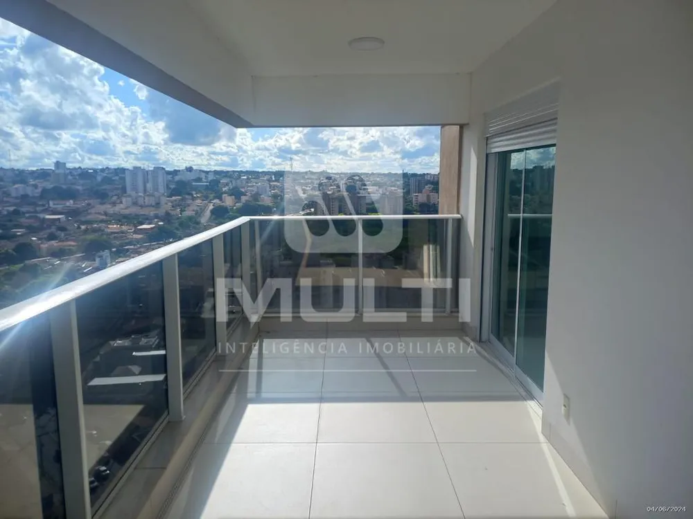 Apartamento, 3 quartos, 145 m² - Foto 2