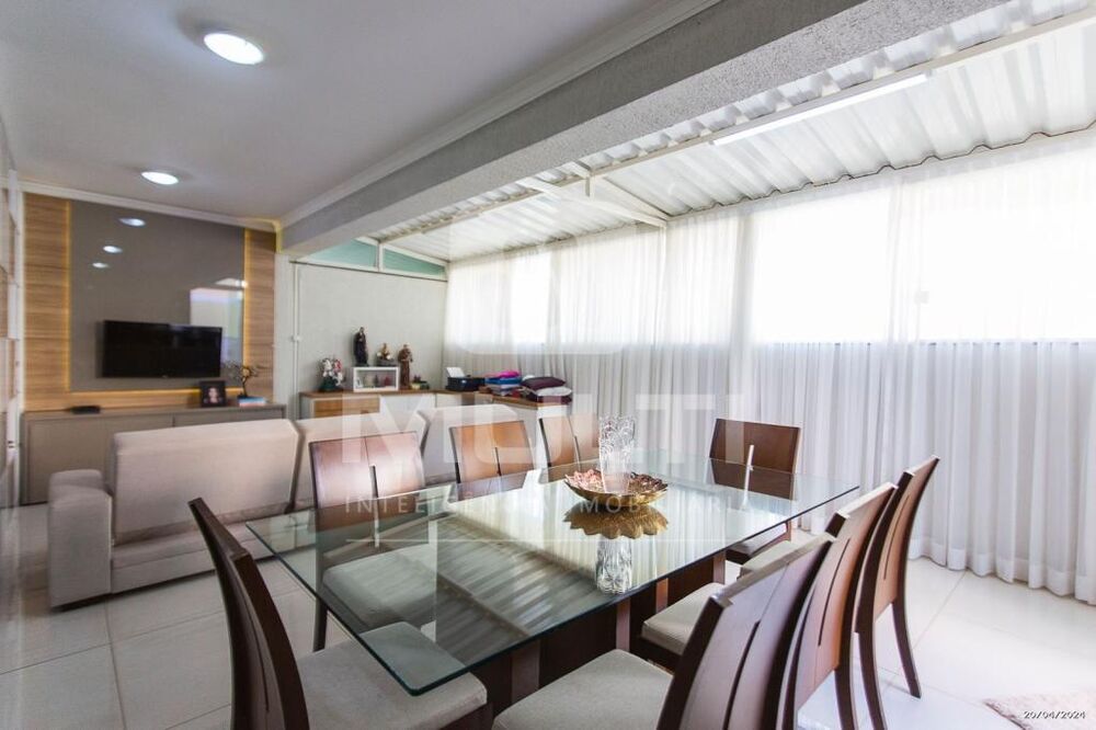Apartamento, 3 quartos, 160 m² - Foto 2