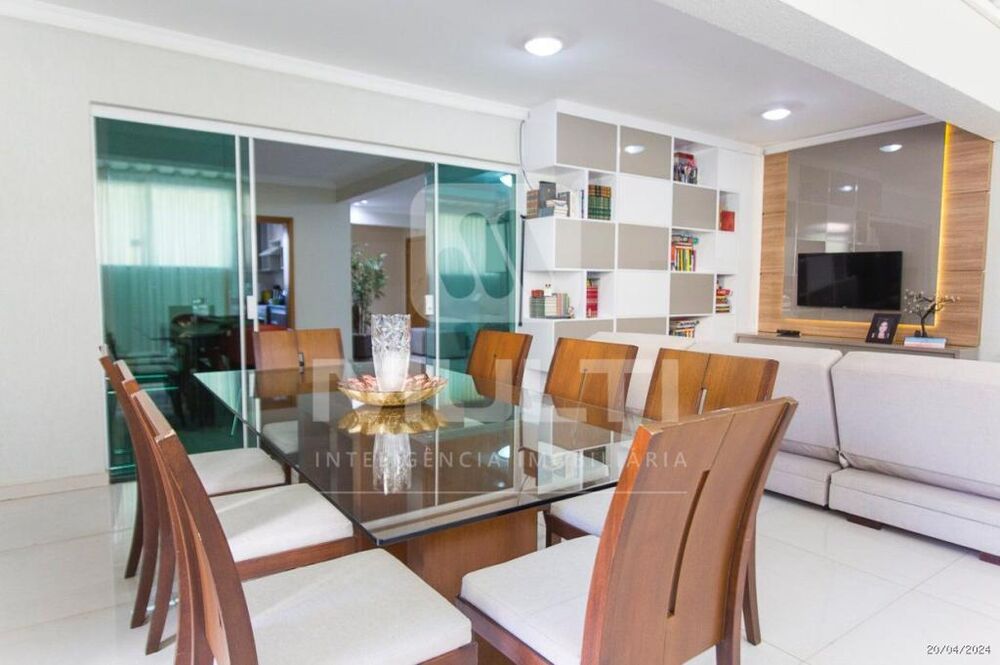 Apartamento, 3 quartos, 160 m² - Foto 1