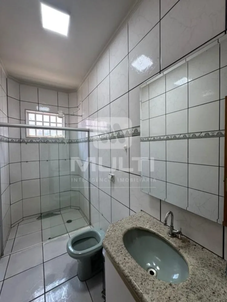Casa, 5 quartos, 220 m² - Foto 11