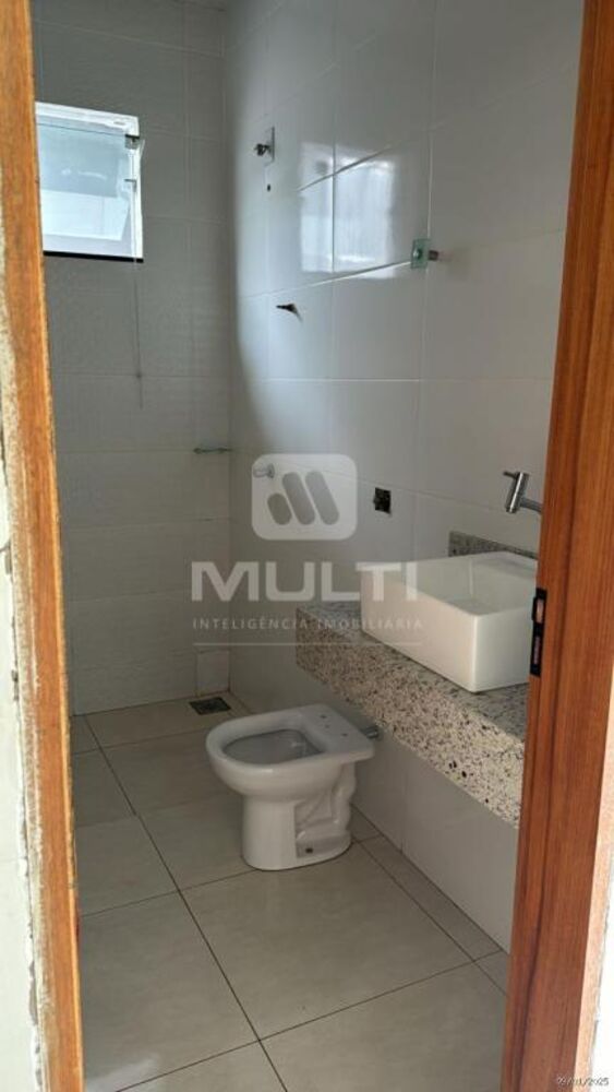 Casa, 4 quartos, 240 m² - Foto 26