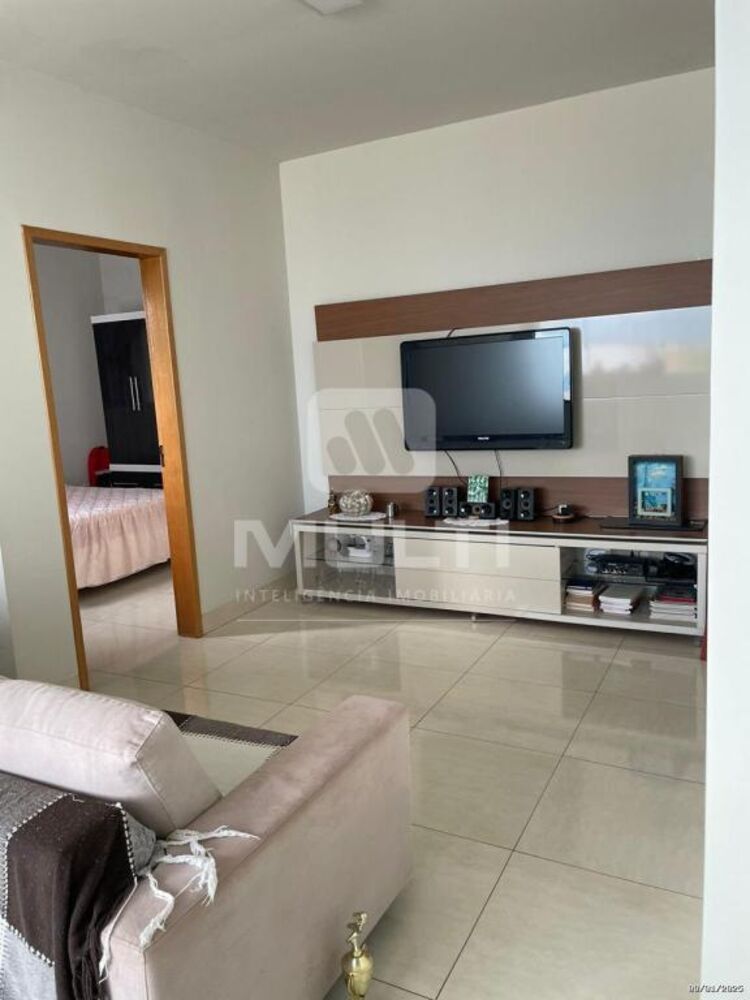 Casa, 4 quartos, 240 m² - Foto 9