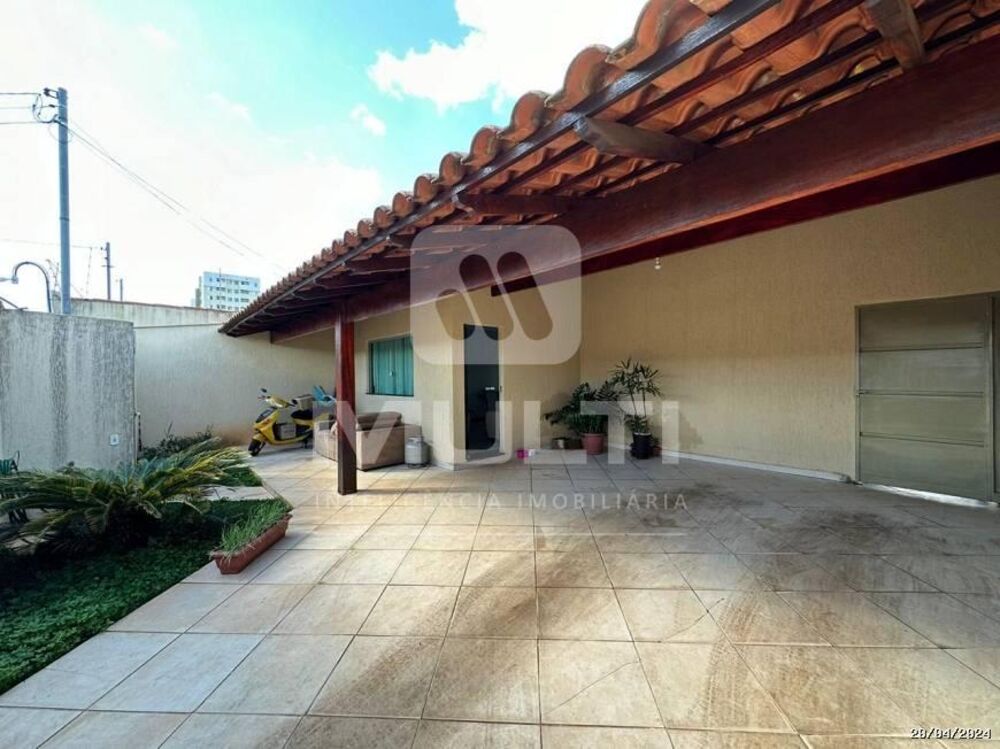 Casa, 2 quartos, 147 m² - Foto 1