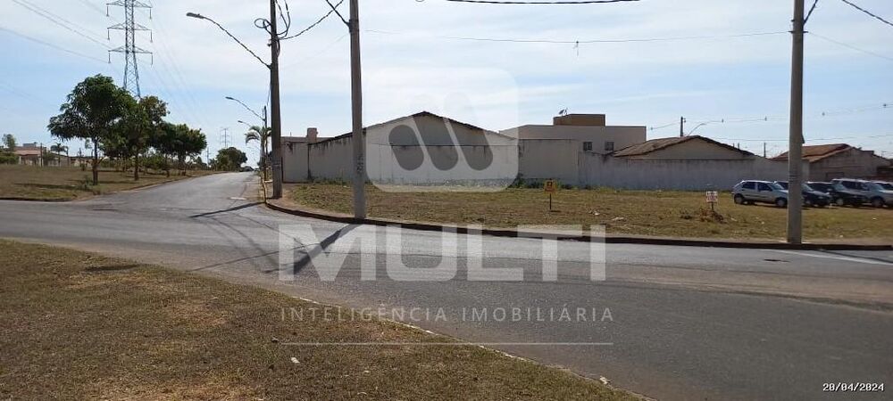 Loteamento e Condomínio - Foto 1