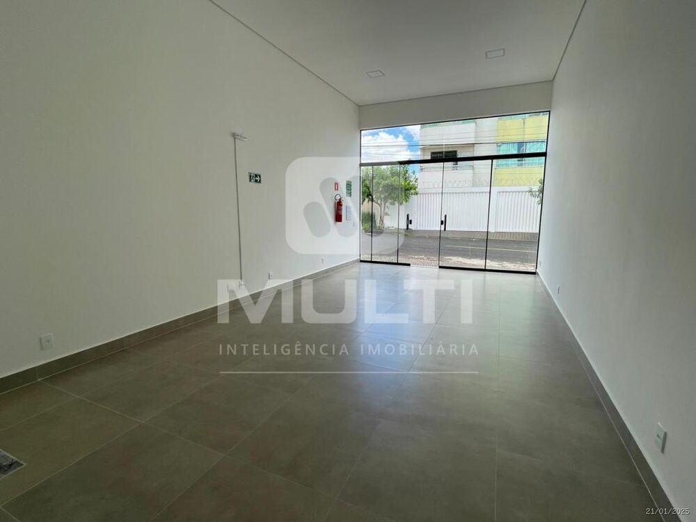 Prédio Inteiro, 43 m² - Foto 1