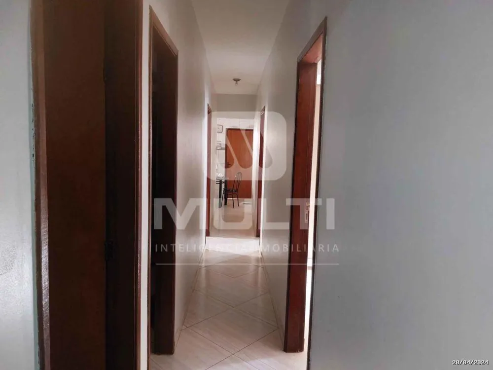 Casa, 5 quartos, 225 m² - Foto 3
