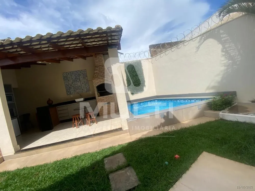 Casa, 3 quartos, 255 m² - Foto 6