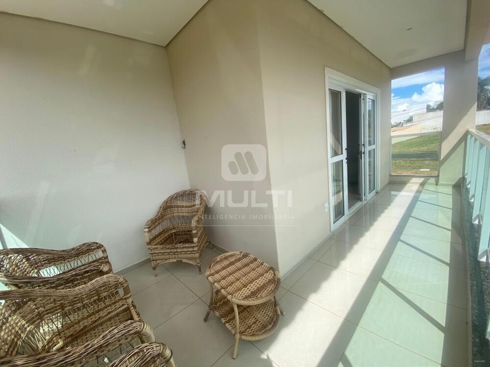 Casa, 3 quartos, 255 m² - Foto 4