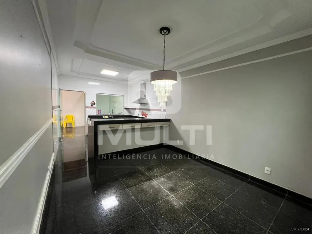 Casa, 3 quartos, 200 m² - Foto 8