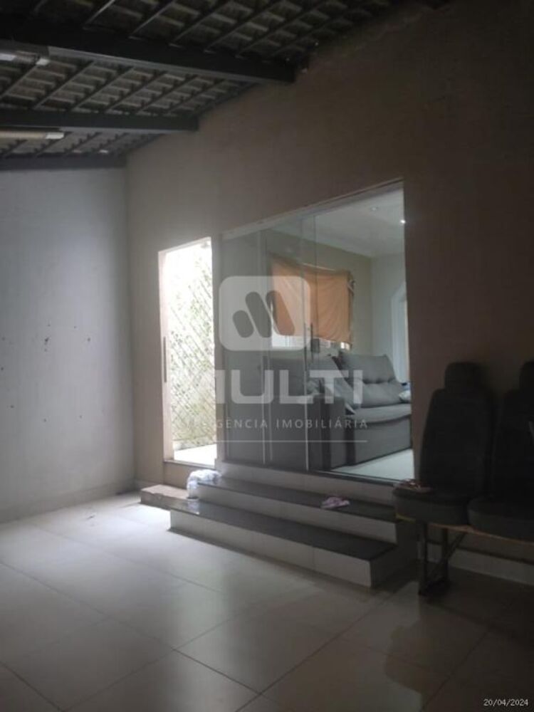 Casa, 2 quartos, 180 m² - Foto 2