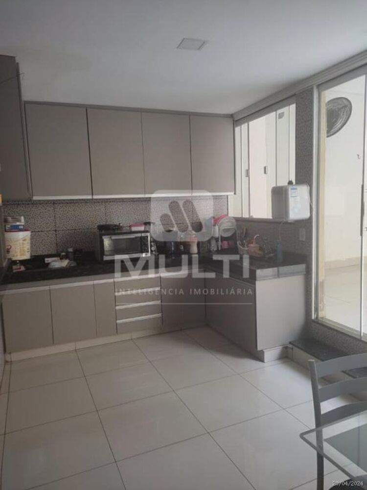 Casa, 2 quartos, 180 m² - Foto 20