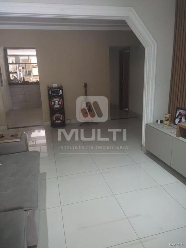 Casa, 2 quartos, 180 m² - Foto 15