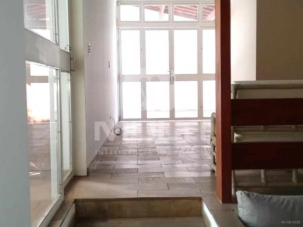 Casa, 4 quartos, 372 m² - Foto 1