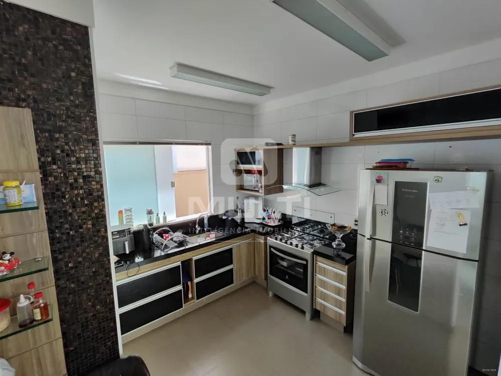 Casa, 3 quartos, 160 m² - Foto 11