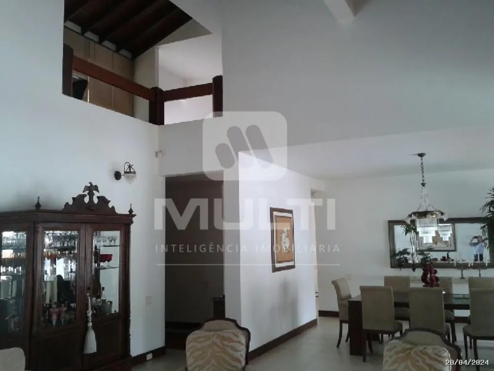 Casa, 3 quartos, 436 m² - Foto 11