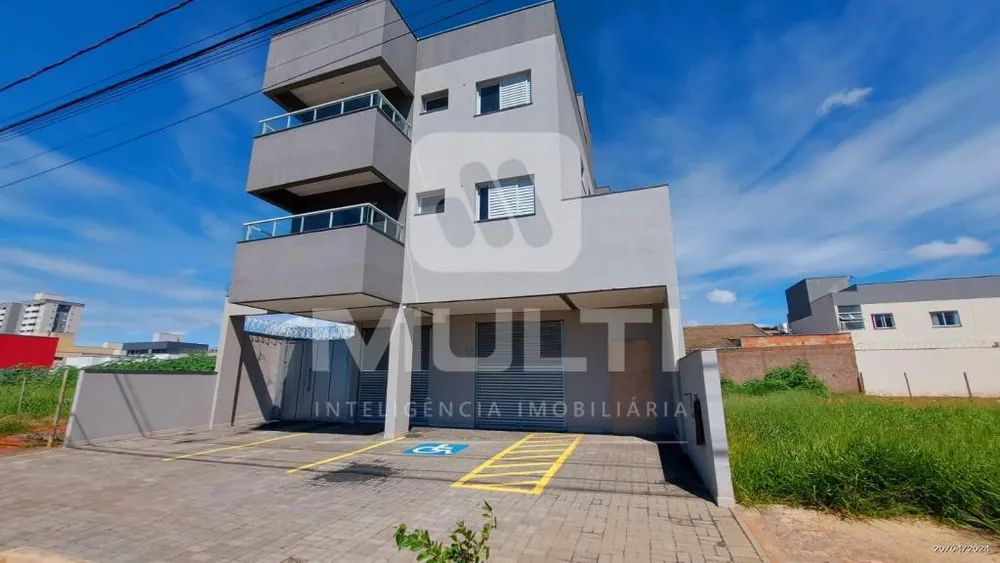 Loja-Salão, 75 m² - Foto 1