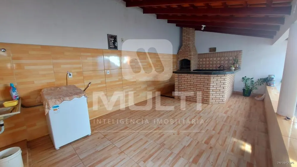 Casa, 3 quartos, 243 m² - Foto 7