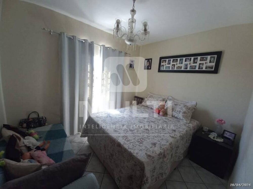 Casa, 3 quartos, 293 m² - Foto 4