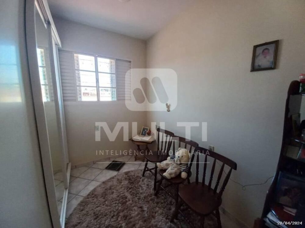 Casa, 3 quartos, 293 m² - Foto 17