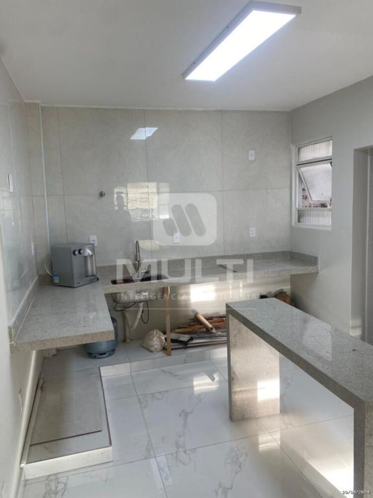 Apartamento à venda com 3 quartos, 81m² - Foto 8