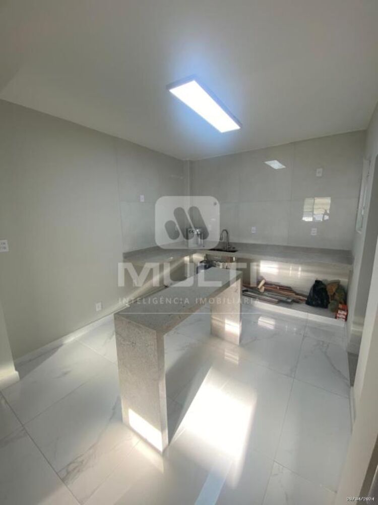Apartamento à venda com 3 quartos, 81m² - Foto 10