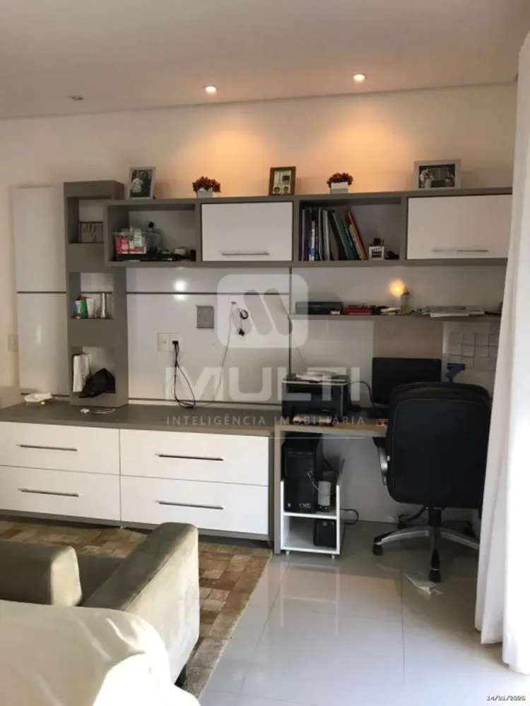 Casa, 3 quartos, 287 m² - Foto 2