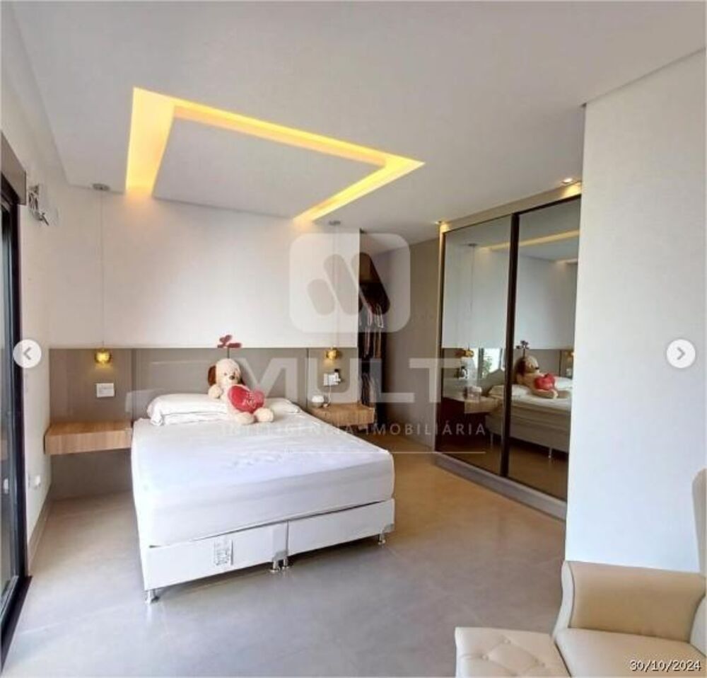 Casa, 3 quartos, 232 m² - Foto 4