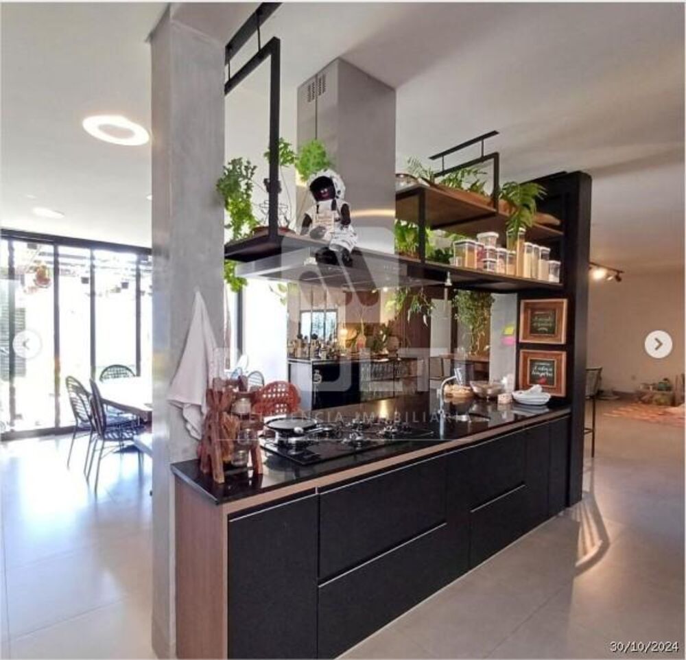 Casa, 3 quartos, 232 m² - Foto 6