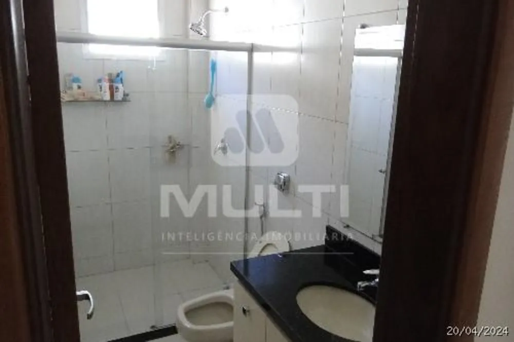 Casa, 3 quartos, 270 m² - Foto 1