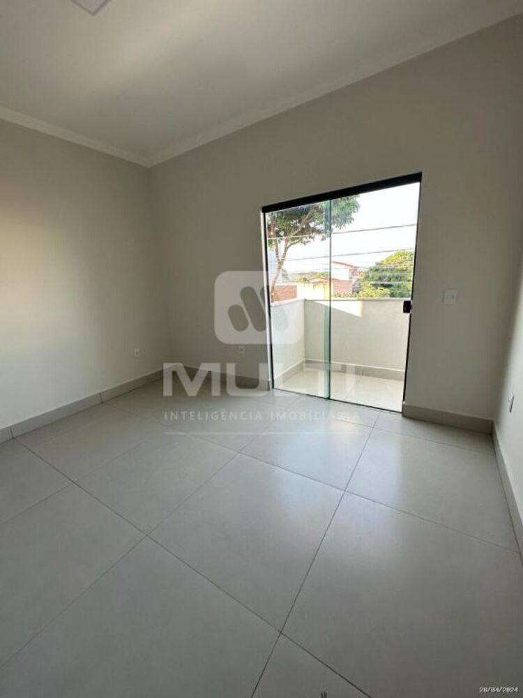 Casa, 3 quartos, 170 m² - Foto 3