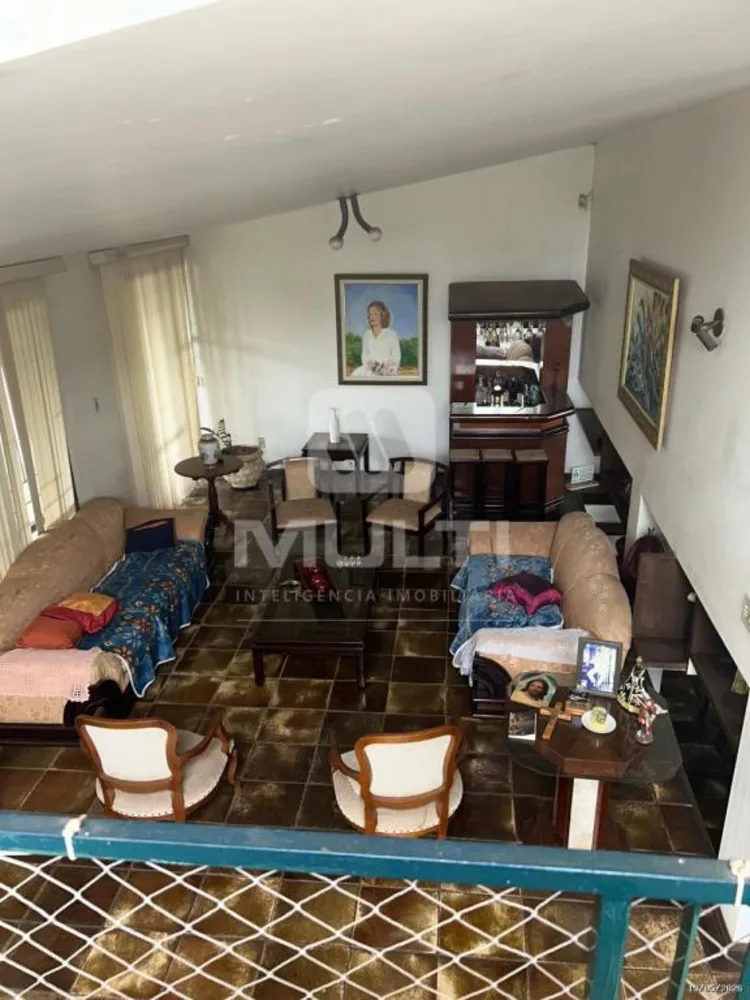 Casa, 4 quartos, 344 m² - Foto 2