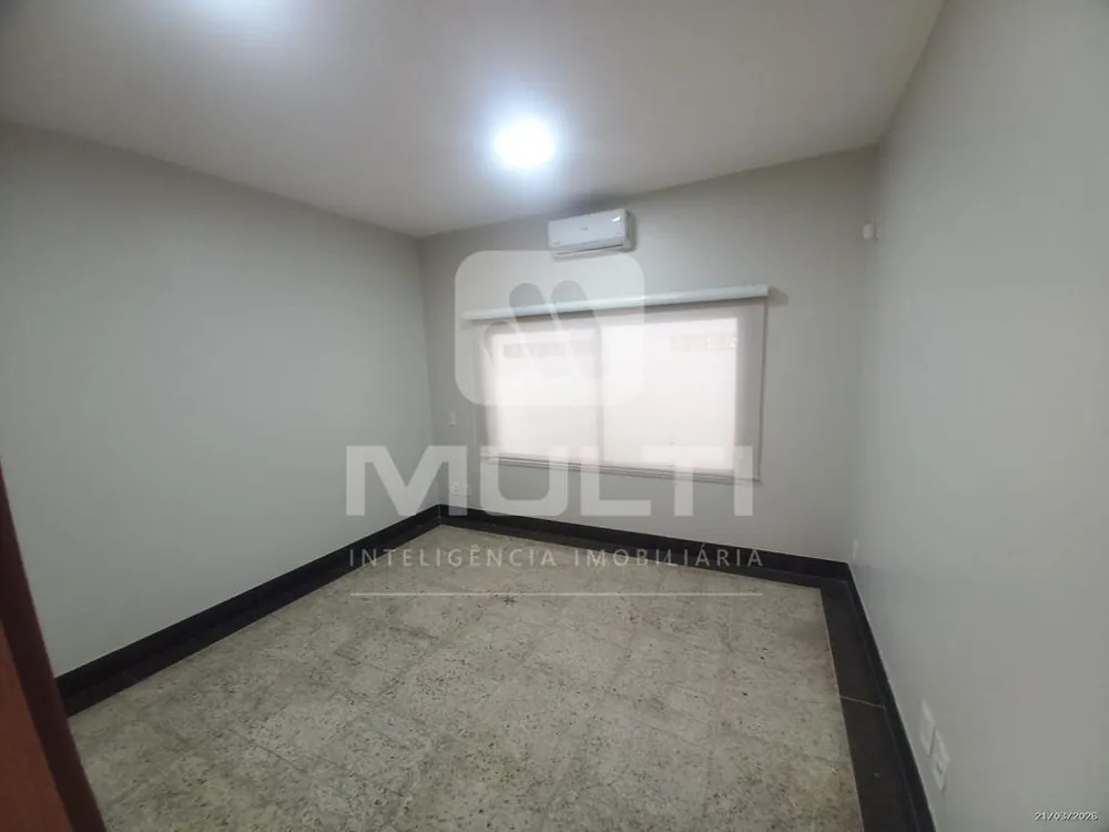 Casa, 1 quarto, 545 m² - Foto 8