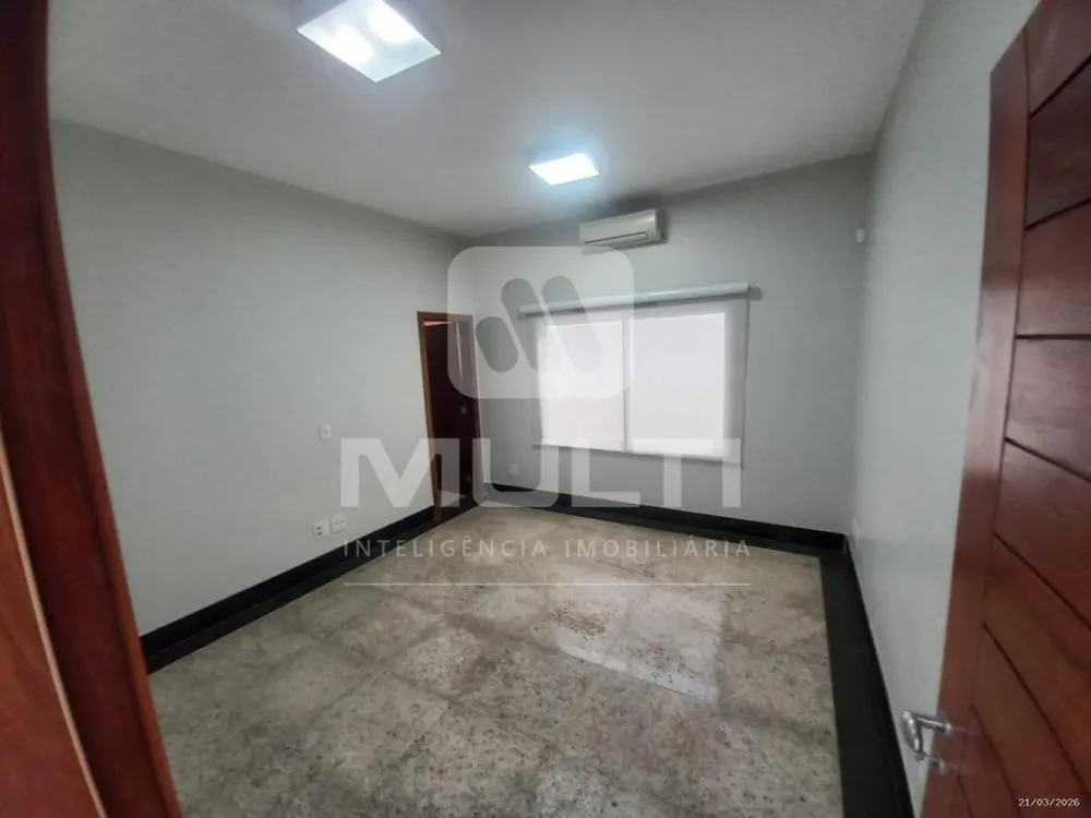 Casa, 1 quarto, 545 m² - Foto 1