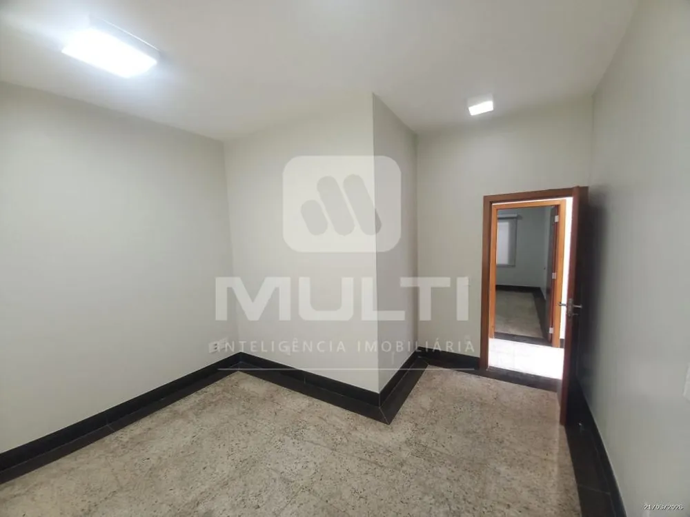 Casa, 1 quarto, 545 m² - Foto 9